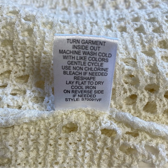 Wrangler Women's Cream Open Knit Fringe Sweater Size Medium - Picture 7 of 11